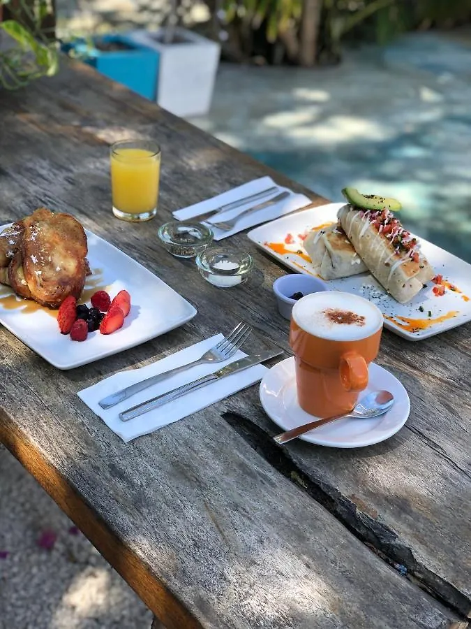 Teetotum Hotel Tulum