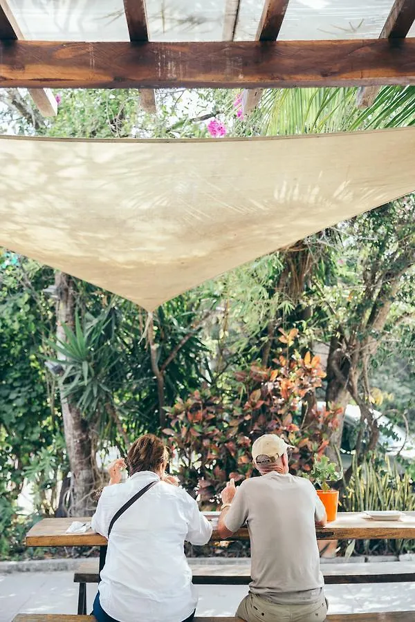Teetotum Hotel Tulum