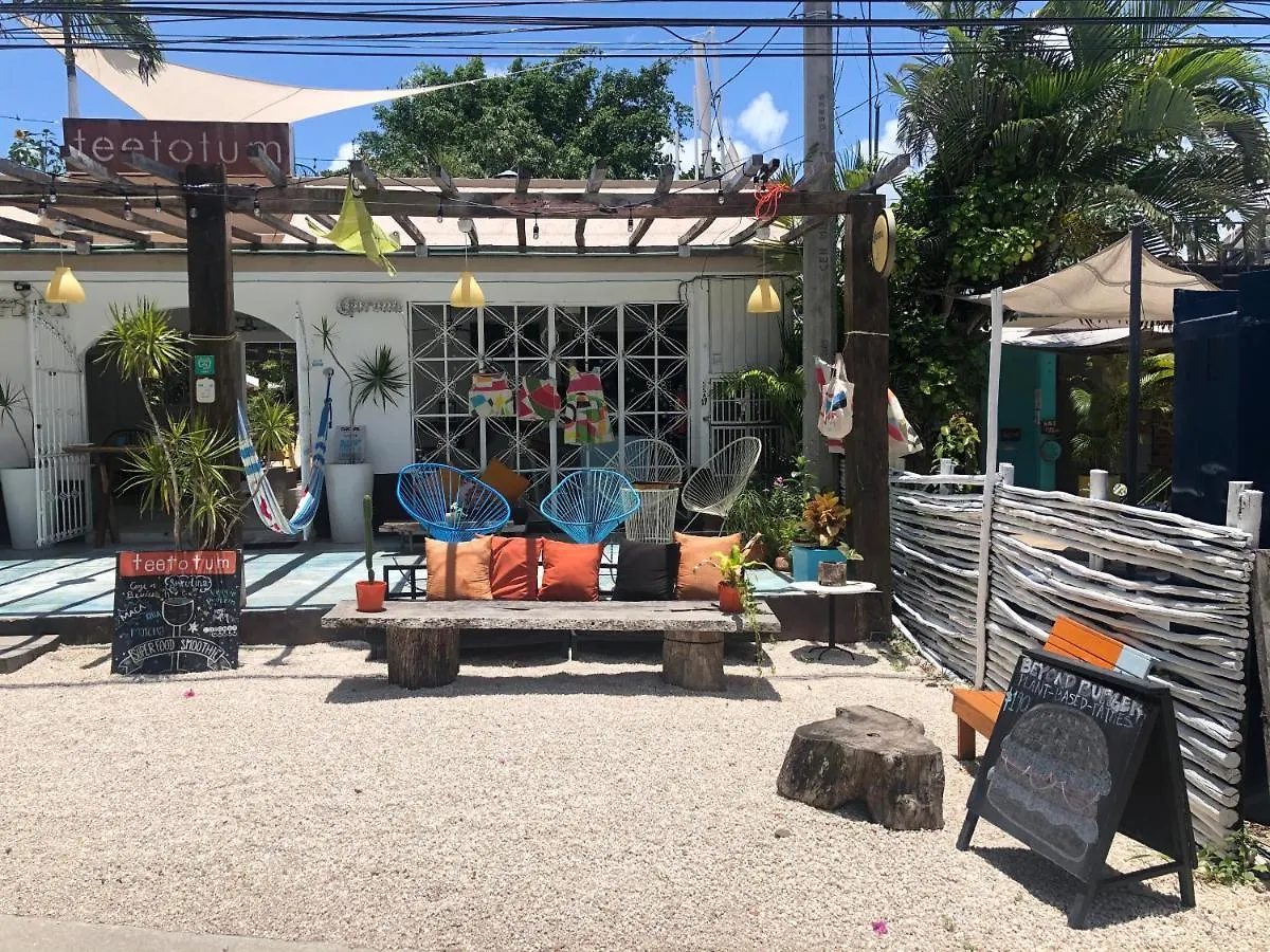 Teetotum Hotel Tulum
